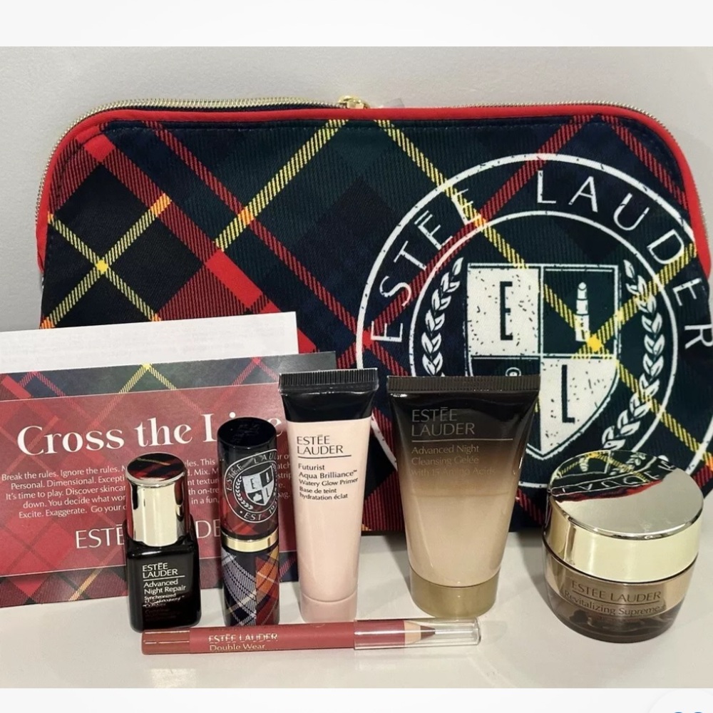 Estée Lauder Tartan ‘Cross The Line’ 7-Piece Gift Set